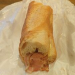 グラマー・ペイン 本店 - ベーコンフランス ※正面から (2025.11.01)