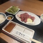 肉と鍋 さとり - 