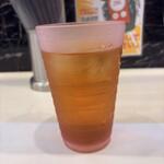 蒙古タンメン中本 - クーポンサービスのウーロン茶