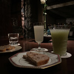 バー・ラ・ユロット - 