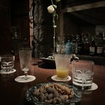 バー・ラ・ユロット - 