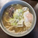 つるや食堂 - 肉玉子うどん500円