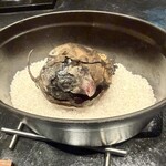 Florilege - ビーツの塩蒸し