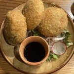 酒場 16番 - ○16番コロッケ390円/個