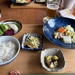ごはんカフェ 坂の途中 - ランチ