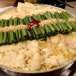 博多もつ鍋 徳永屋 総本店 - 