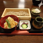 Mini squid Ten-don (tempura rice bowl) + soba (hot or cold)