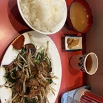 レバニラや金太郎 - 