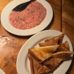 カルネジーオ イースト - 