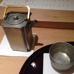 鮨 田なべ - 1杯目 純米「国稀」1合 1100円(税抜)