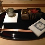 おまかせコース 11500円(税抜)のスタートです