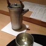 鮨 田なべ - 2杯目 秋あがり純米「二世古」1合 1050円(税抜)