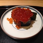 鮨 田なべ - いくら