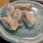 手作り餃子の店 吉春 - 