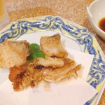 八千代亭 - カレイの唐揚げ