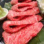 炭火焼肉 ぐら - リブロースの岩塩焼きアップ