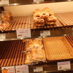 Isuzu Bekari - お菓子パン