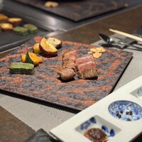 大阪鉄板焼き 神戸牛 TATARA - 