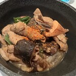 郷土料理ともん - キノコのもつ煮