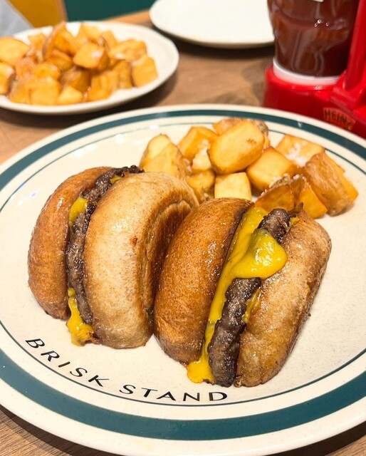 ★EBlSU王朝54L★ by 1000eats : BRISKSTAND EBISU - 恵比寿/ハンバーガー | 食べログ