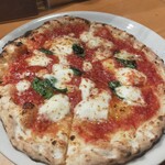 ピッツァ ストラーダ  - 