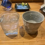 菜肴 はぐれ - 魔王のロック、お湯割り、750円‼️なみなみ‼️