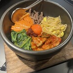 炭火焼肉 莉松苑 - 