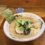 Ramen FeeL - 豚ラーメン✨