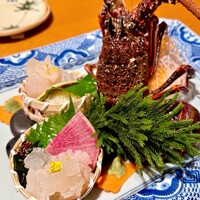 活伊勢海老料理 中納言 神戸三宮本店 - 