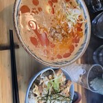 GADO-GADO - 担々麺　炙りチャーシュー丼