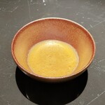 GRAND COMPTOIR - ○オマール海老のビスク
      　さらっとしていますが濃厚。
      　海老の旨みたっぷり。