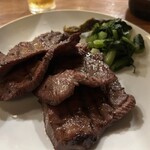 味太助 - 本場の牛たんは美味い