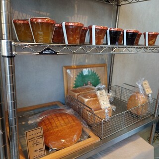 コンフェクション アーティザナル ブレッド&スイーツ_1