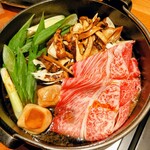 すき焼きと牛まぶし ももしき - 大和牛と松茸の極みすき焼きコース(120g)　7,480円
