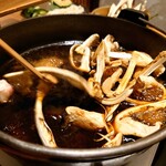 すき焼きと牛まぶし ももしき - 大和牛と松茸の極みすき焼きコース(120g)　7,480円