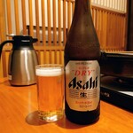 すき焼きと牛まぶし ももしき - スーパードライ中瓶(660円)