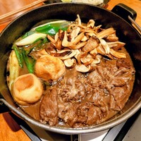 すき焼きと牛まぶし ももしき - 大和牛と松茸の極みすき焼きコース(120g)　7,480円
