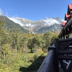 ダイニングルーム - 穂高連峰を臨む