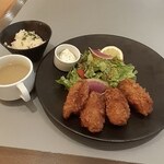エイス シー オイスター マーケットキッチン - カキフライ定食