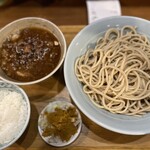 いかれたヌードル フィッシュトンズ - 