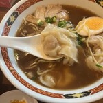 でっかい餃子 曽さんの店 - 