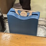 あおぞら - 爪楊枝立てがかわいらしい