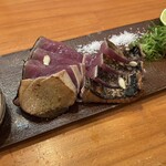 肉魚地酒 やすおか - 藁焼き戻りかつお