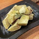 肉魚地酒 やすおか - 鳴門金時バター焼き