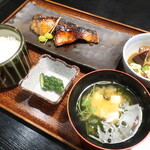 あさや - 焼魚定食（ぶり）