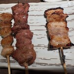 むさし - 串焼(ぼんじり、肝、バラ)