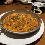 ロカンタ・アイハン - 