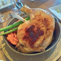 オールデイダイニング カルイザワグリル - 国産鶏と骨付きソーセージのグリル