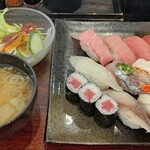 回鮮 まぐろ亭 - 贅沢『極』ランチ