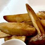 THE BURGER HEARTS - 外はカリカリ×2  なかはホックホク　めっちゃおいしいぃぃ〜　史上初の美味しさ♡